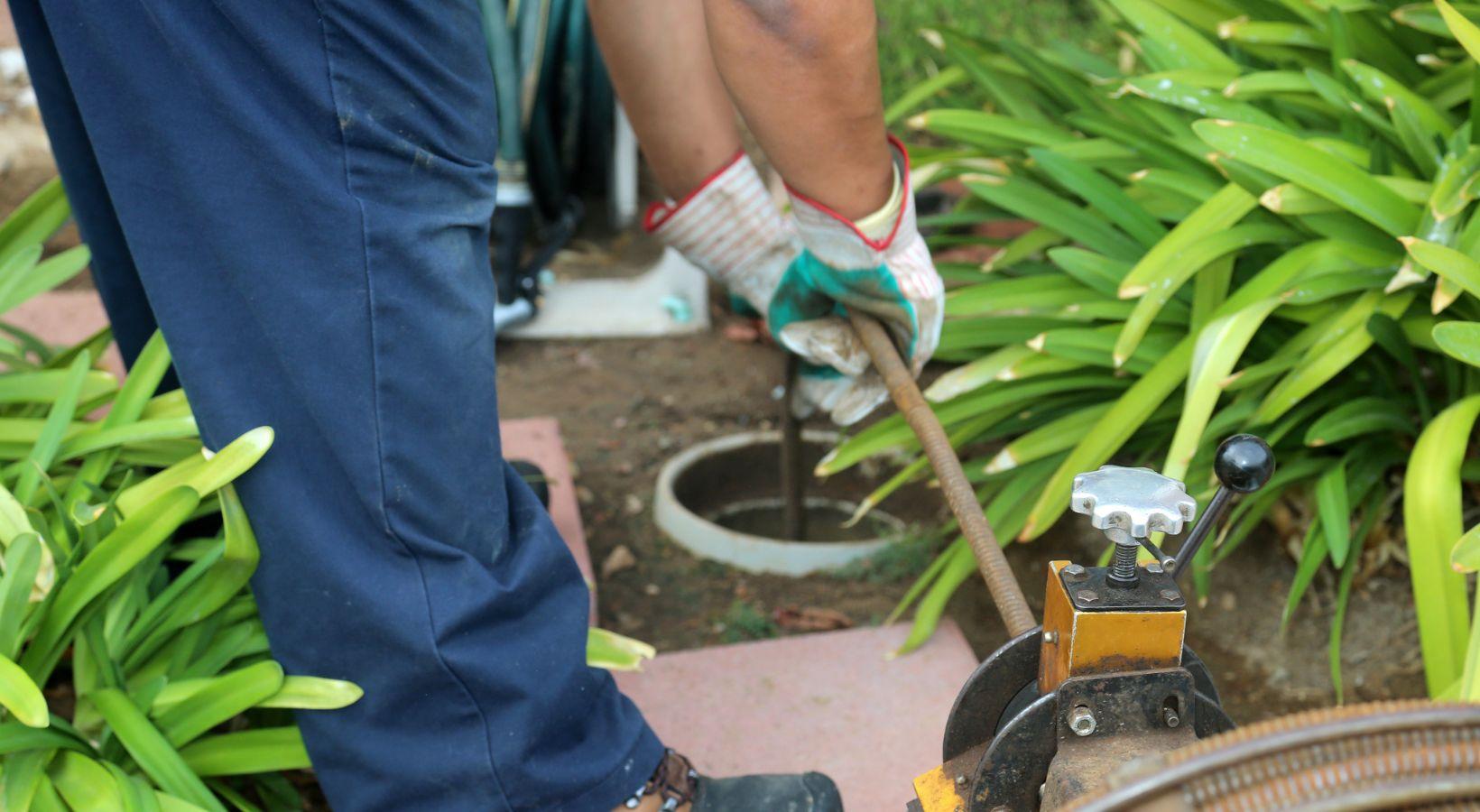 Debouchage de canalisations de sous sol et de jardin a la louviere service debouchage